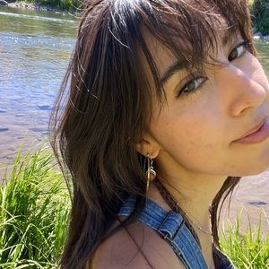 Meet your Posher, Luisa